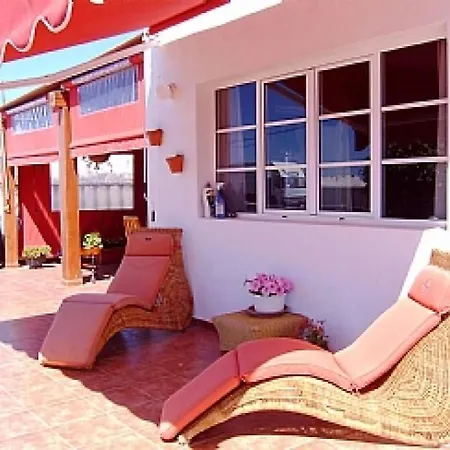 Puerto Del Carmen Sleeps 8 Pool Wifi فيلة